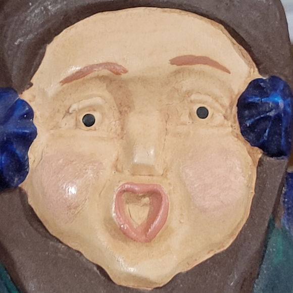 Vintage hand carved Wood hanging  plaque of Christmas Carolers HTC - Picture 15 of 16